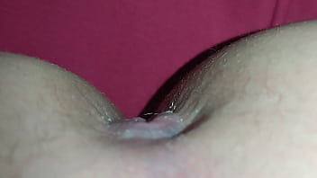 Preview 2 of Girl Make Guy Toilet - Peidando e mostrando meu cuzinho e minha bucetinha apertada