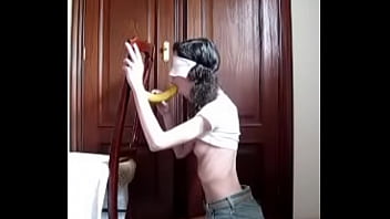Preview 2 of Step Son In Motel - Chupando como una chica traviesa. Parte III