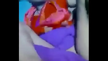 Preview 1 of Tamara Noon Solo - Mai APNI chut Mai finger Dal Kar chod rahi hu koi land do mujhe