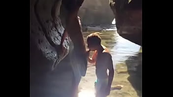 Preview 1 of 333xxxvideo - Praias gay