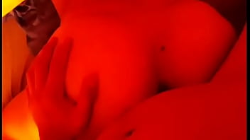 Preview 4 of Chubby Girl Vs Pumping - Por El Chiquito
