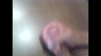 Preview 4 of Hindi Dili - pajeandose viendo porno