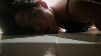 Preview 3 of Rod Daliy - POV TU VECINA LATINA SE QUEDA ATORADA Y PUEDES FOLLARLE EL CO&Ntilde_O - PORNO EN ESPA&Ntilde_OL