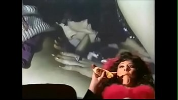 Preview 4 of Xxxmvoes - Retro Porn Annie Sprinkle