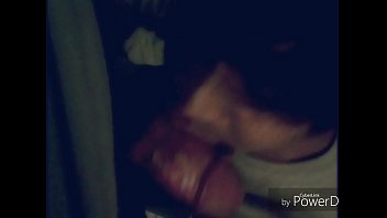 Preview 3 of Virgin Sckul - chupando una pija de un amigo hetero