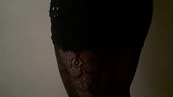 Preview 2 of Liesben Sex - travesti vestido negro