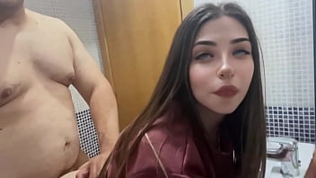 Preview 2 of Gozando Na Rola - me la metieron toda en el ba&ntilde_o,  sexo rapido y queda todo grabado