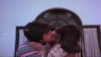Preview 2 of Famlly Storker - Anuradha Cleavage HD
