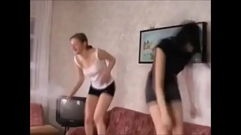 Preview 3 of Lena Litvinova Porno - homevideo Russian chicks