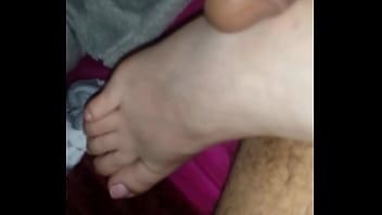 Preview 4 of Hidden Teen Fg Fuck - Footfetish cumshot on her toes s.