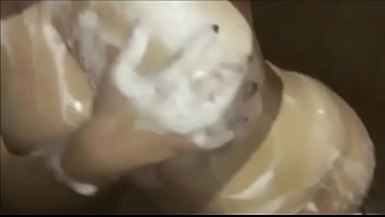 Preview 1 of Beeg Xxx Nid Move - Euzinha Tomando Banho Pra Ficar Cheirosinha