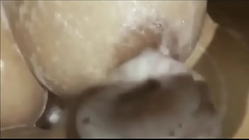 Preview 4 of Beeg Xxx Nid Move - Euzinha Tomando Banho Pra Ficar Cheirosinha
