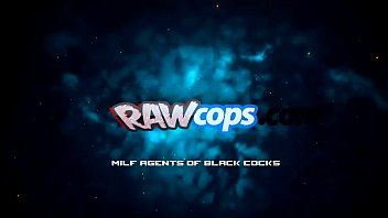 Preview 1 of Trying New Pizza - Rasta mechanic tunes up some female cops