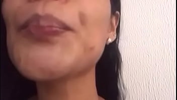 Preview 3 of Is It To Small - Morena engolindo porra (swallowing my cum)
