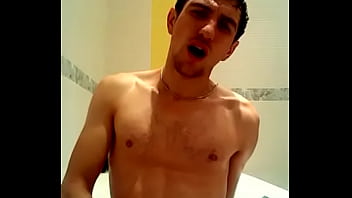 Preview 4 of Shout Types Xxx - Lesgin jerking off (Dagestan,  Russia)