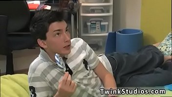 Preview 1 of Sannyleon New Xxxcom - Penis sleeve gay porn and italian twinks hiking The gonzo scene