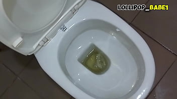 Preview 4 of Pussy Eating Boss In Office - Landlord daughter sneaked out with tenant to fuck each other in a hotel.