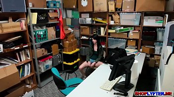 Preview 1 of Webcam Xxxs - Alex Harper needed some quick fuck