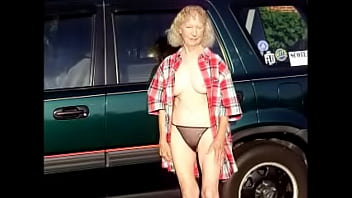 Preview 1 of Bbw Legs Tg - girlfriend outside flashing