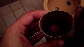Preview 3 of Anal Criempiec - No me entra la chota en el rollo de papel
