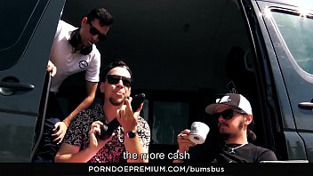 Preview 2 of Sexo Amadores Brasileiros - BUMS BUS - The tattooed German Lady Kinky Cat has hot sex in traffic
