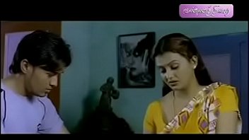 Preview 3 of Fozia Randi - Horny Indian step sister in law sona bhabhi fucked by his cousin