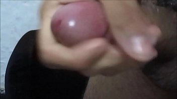 Preview 4 of Amateurs69com - VENEZOLANO SE Masturba en casa
