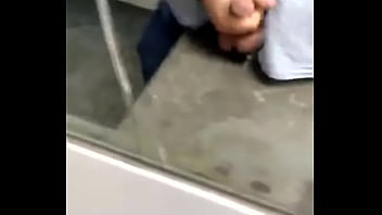 Preview 2 of Kole Xxx Videos - Acabo en el laburo