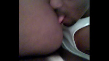 Preview 1 of Leitinho - Kissin lickin &amp_ eatin that ass &amp_ pussy