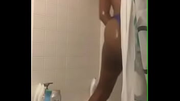 Preview 3 of Threesome Massagr - VID 20180206 145432829