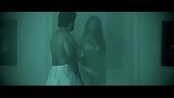 Preview 3 of Latina Anal Women - Tu Mileya Punjabi Song  in gold bikini
