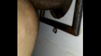 Preview 4 of Catch Gf - Dando o rabo sem capa com gala no final