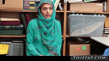 Preview 1 of Hot Herohin Sex - Police woman amateur Hijab-Wearing Arab Teen For Stealing
