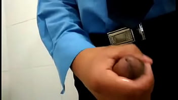 Preview 2 of Japanese Spa Sex Porn Tube - Alivando no trabalho