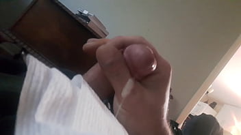 Preview 4 of Barzzas Com Offas - Guy masturbates and cums