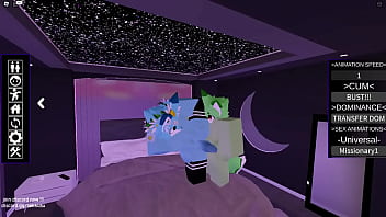 Preview 2 of Big Aas Girls Pee - Roblox furro le encanta el anal al aire