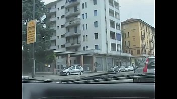 Preview 1 of Fresh Tube Porn Quick - Coppia si diverte in macchina