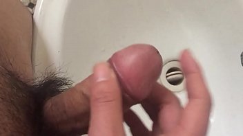 Preview 4 of Mom Forcing Small - 厕所自慰.MOV