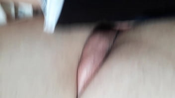 Preview 2 of My Babyfriend Handjob - 21cm de rola no meu rabo