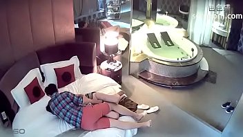 Preview 1 of Unty Sex Indian - Asian beauty loves sitting (CAM)