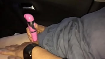 Preview 1 of Ebony Duck In Car - Wir geil im Auto