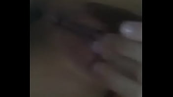 Preview 2 of You Tube Movies Xxx - Namorada Gostosa mostrando a bucetinha