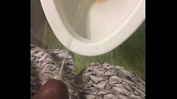 Preview 4 of Alibtt Xxx - long slow piss