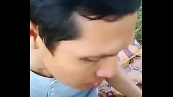 Preview 1 of 18eyar Xxx Video - Khmer sucking dick