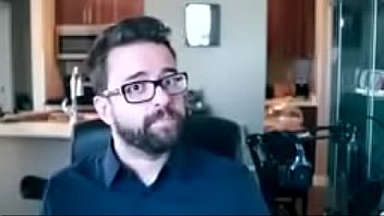 Preview 3 of Spy Washroom - IzzyNobre fudendo Nando Moura