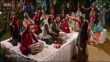 Preview 3 of Daughter Dad Hotel - Aashiq Tera - Happy Bhag Jayegi (HD 720p)