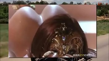 Preview 3 of Hindi Dobbing - SEX STAR