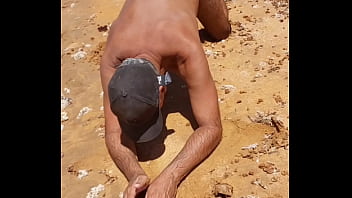Preview 3 of Collage Sexhindi - Ladysilva na praia pelada que bunda gostosa de marquinha