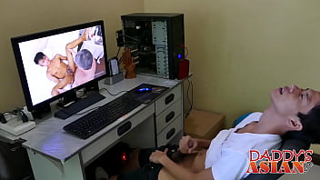 Preview 1 of Tarjan Fucks - Horny gay shares his fantasy with a cute Asian twink