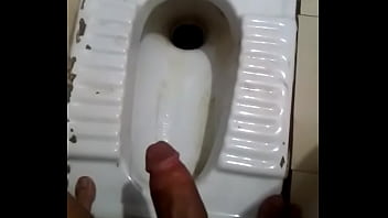 Preview 1 of Snot Gobblers - pissin after masturbating is so relaxing